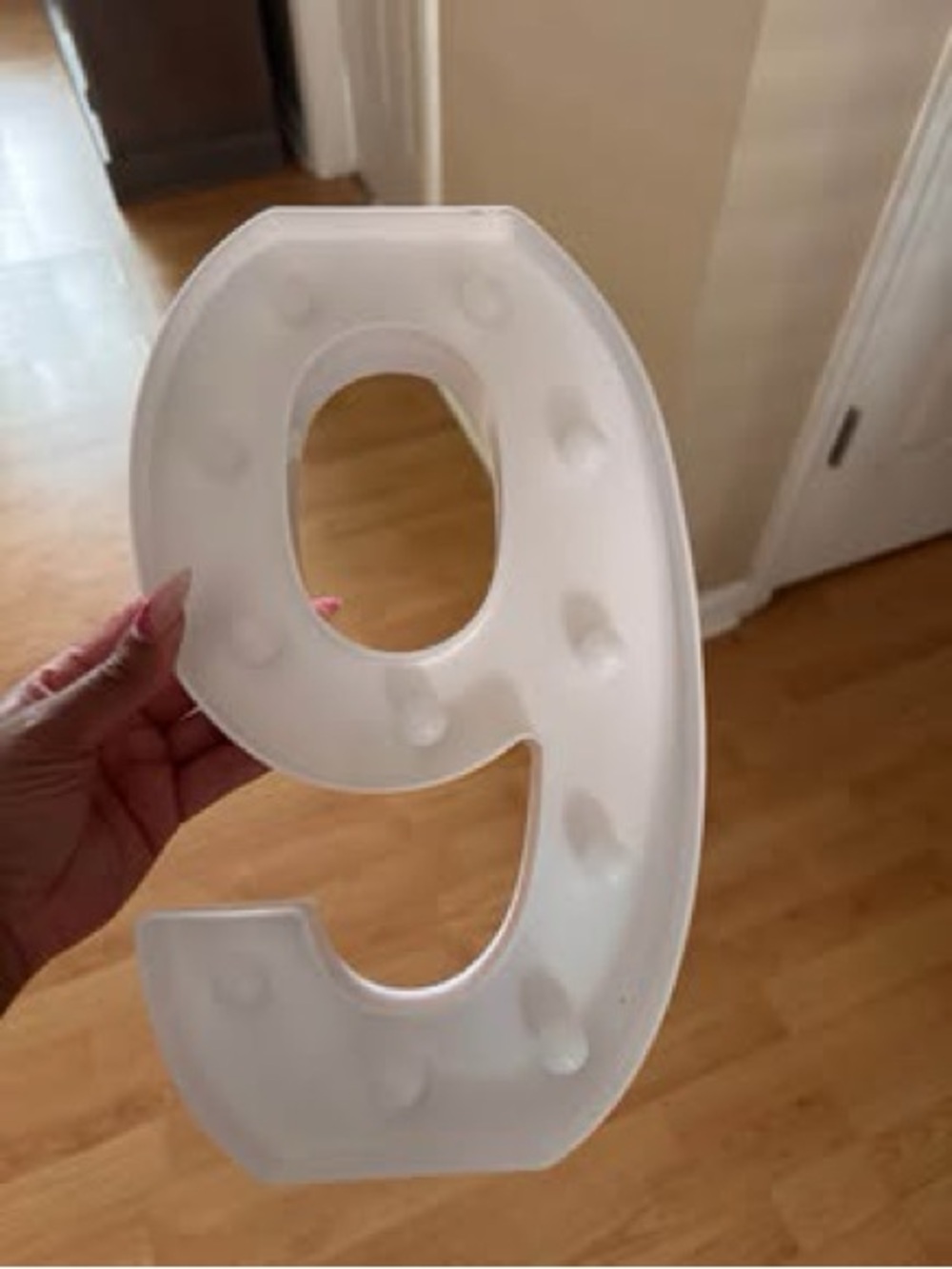 “9” Marquee Table Top Sign